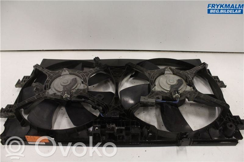 Mitsubishi Outlander Elektrinis radiatorių ventiliatorius 
