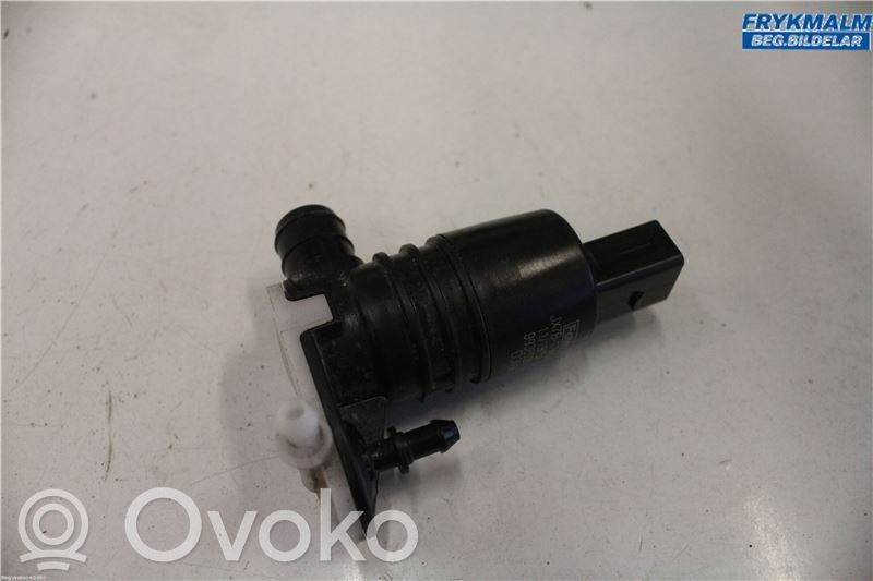 Windscreen/windshield washer pump   2206465,JX7B17K624AA,JX7B17K624AA