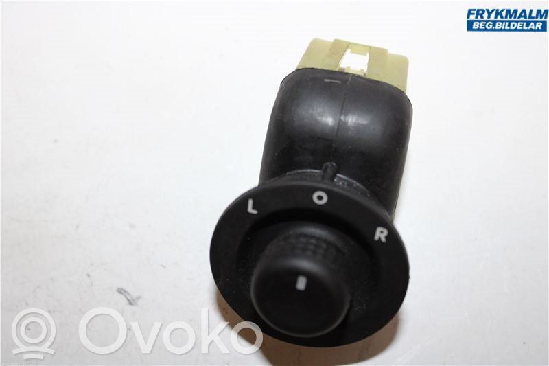 Wing mirror switch   56046631AA,04602788AA,04602788AA