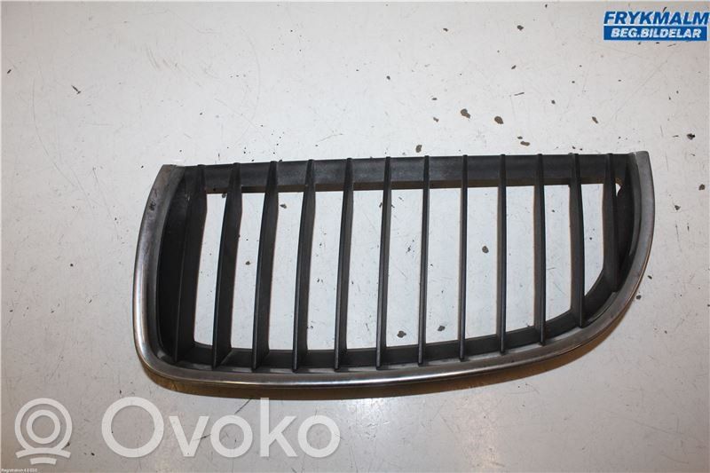 BMW 3 E90 E91 Front bumper lower grill 