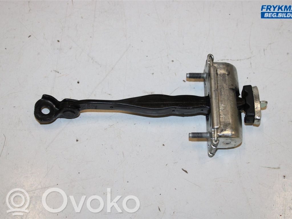 Ford Kuga II Etuoven pidätin 