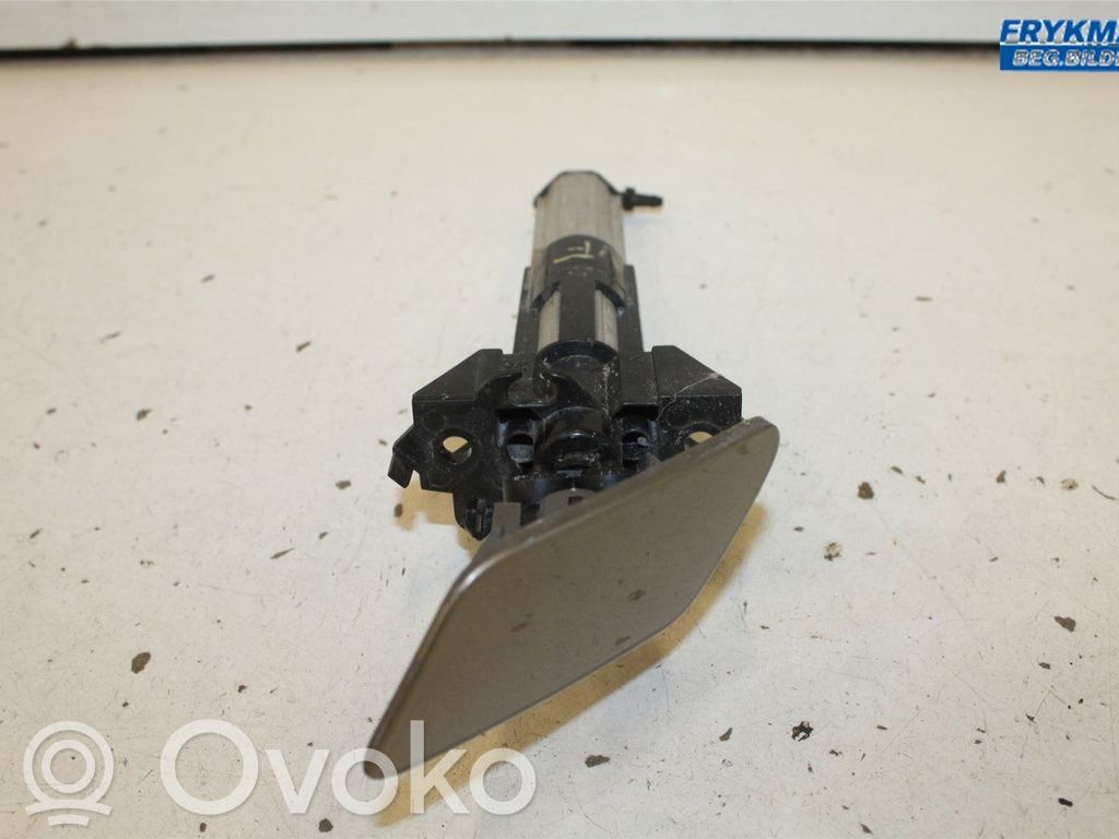 Dysza spryskiwacza lampy przedniej   6438Z5