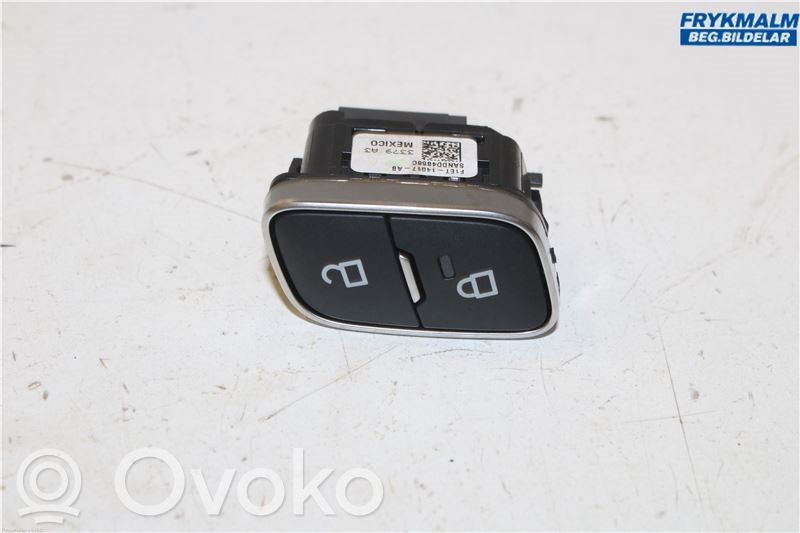 Ford Kuga III Central locking switch button 