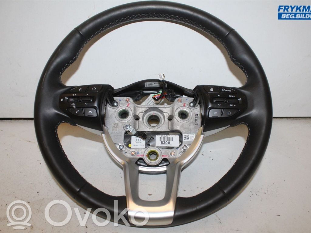 KIA Rio Ohjauspyörä 