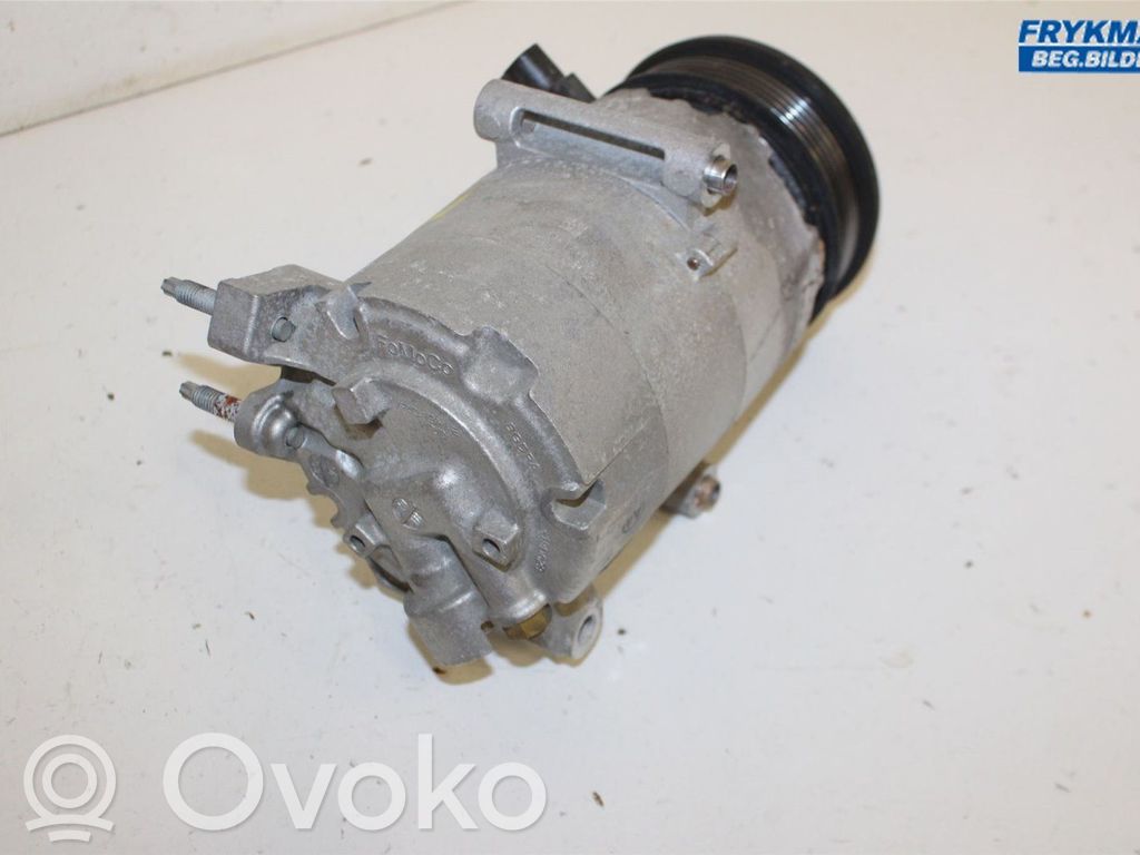 Ford Focus Air conditioning (A/C) compressor (pump) 
