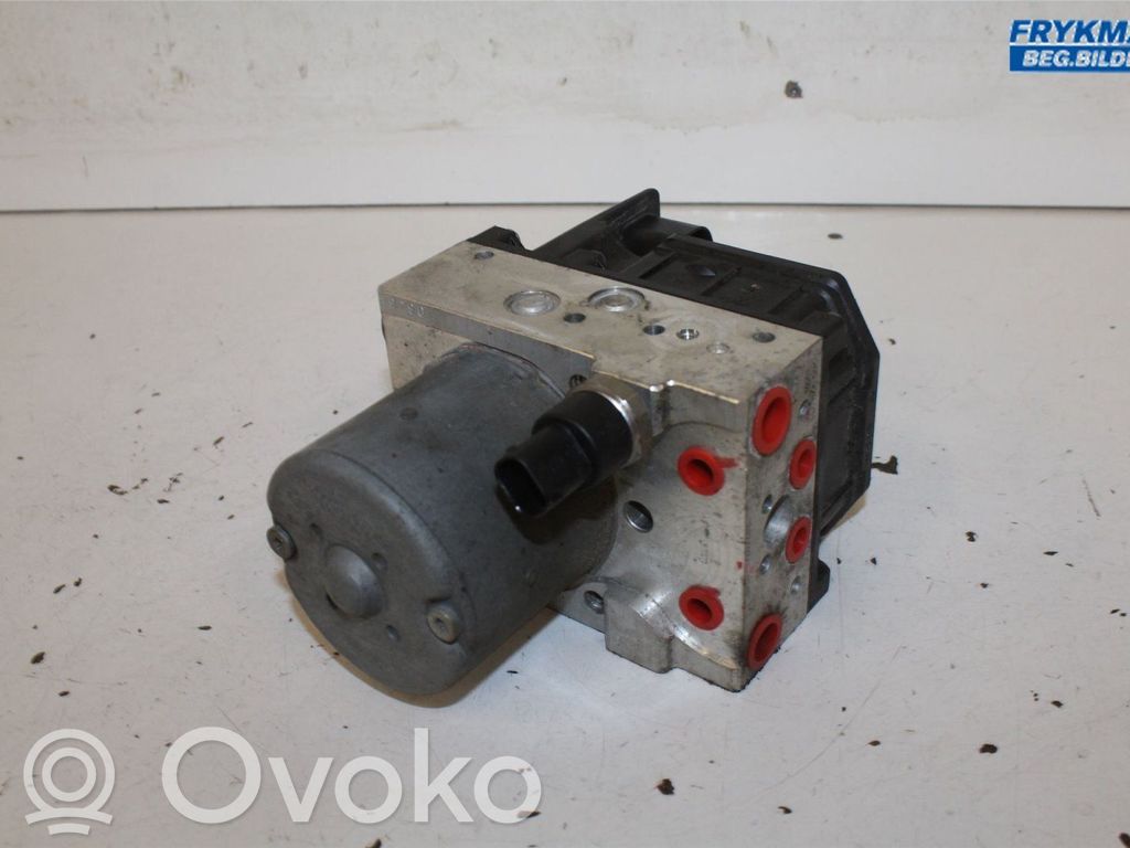 Toyota Corolla Verso E121 ABS Pump 
