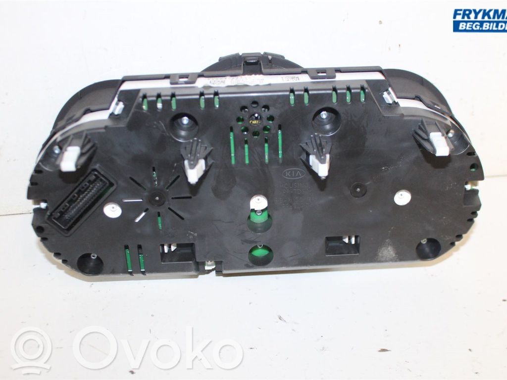 KIA Ceed Speedometer (instrument cluster) 