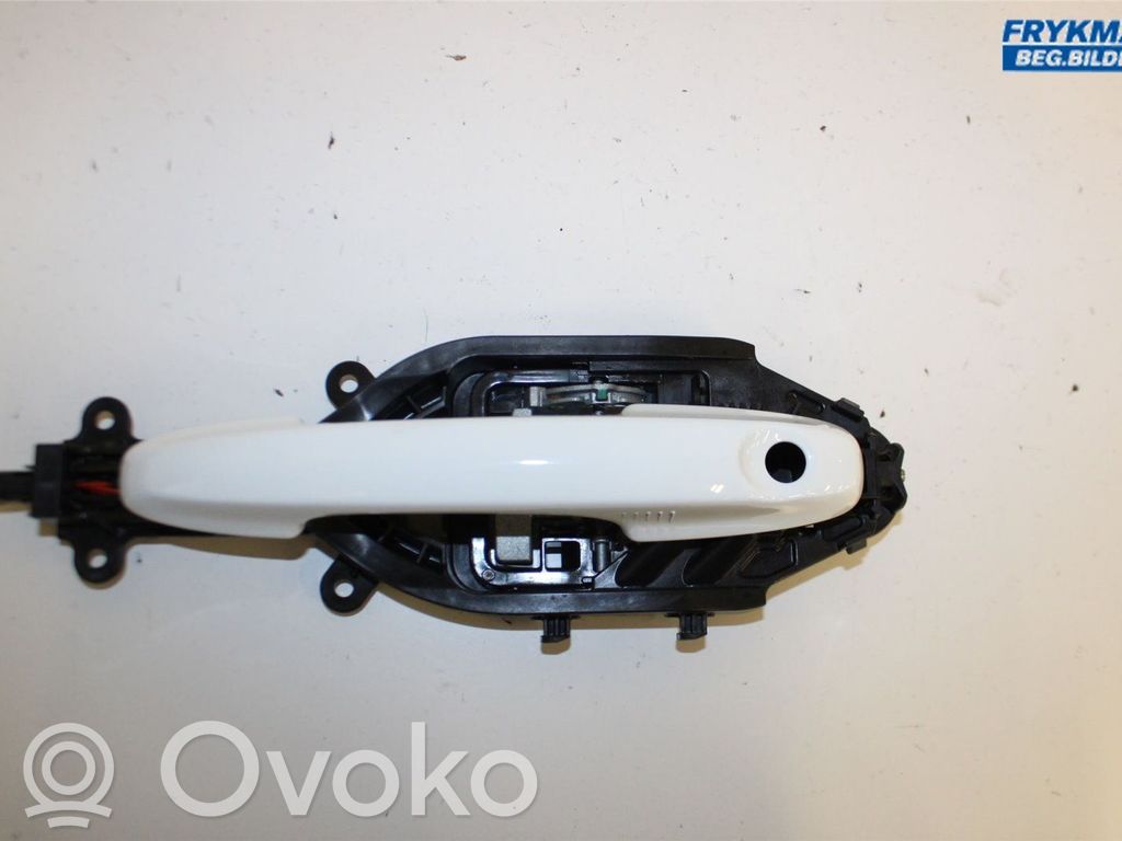 Ford Focus Manecilla externa puerta delantera 