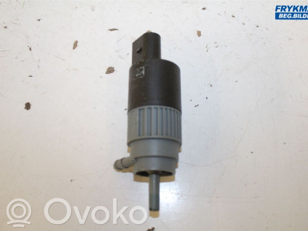 Ford Focus Headlight washer pump 