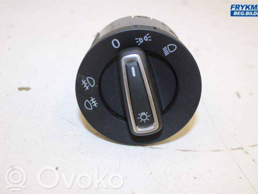 Volkswagen Golf VII Interruptor de luz 