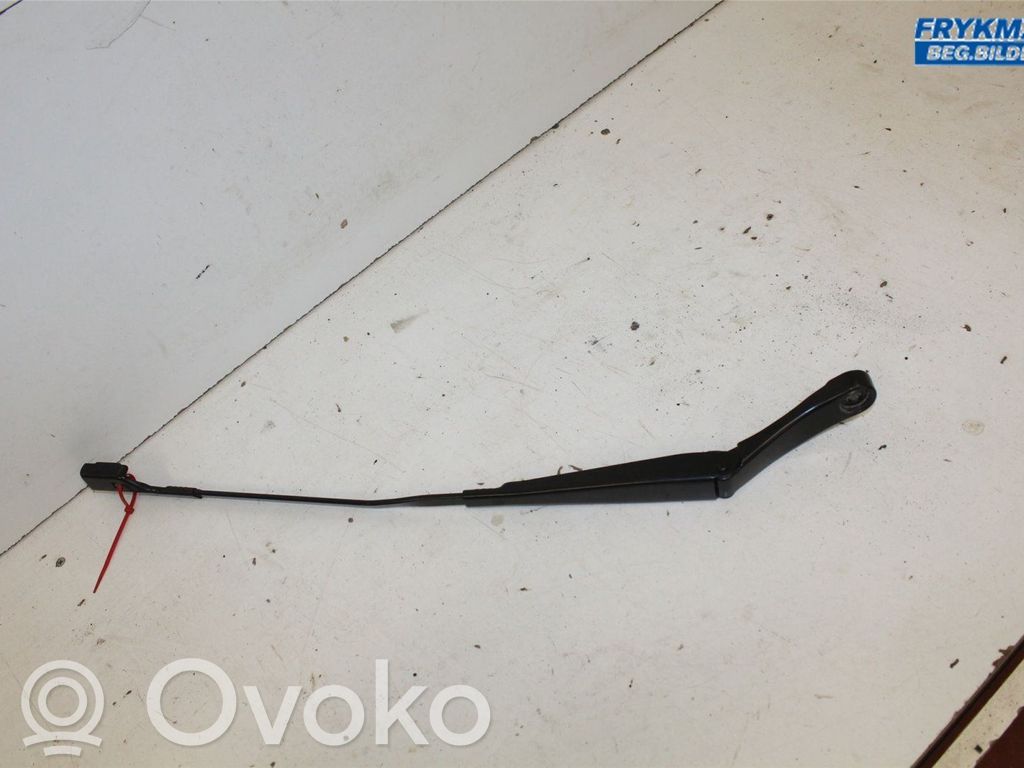 Opel Astra K Ramię wycieraczki szyby przedniej / czołowej 