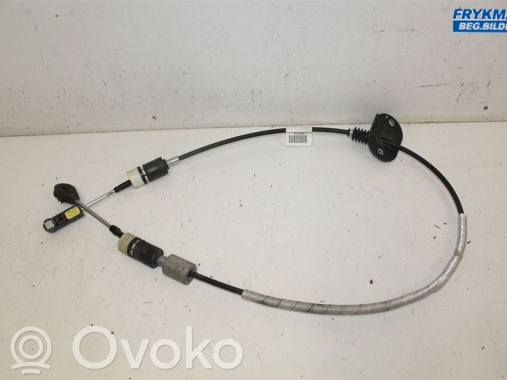 Volvo XC60 Gear shift cable linkage 