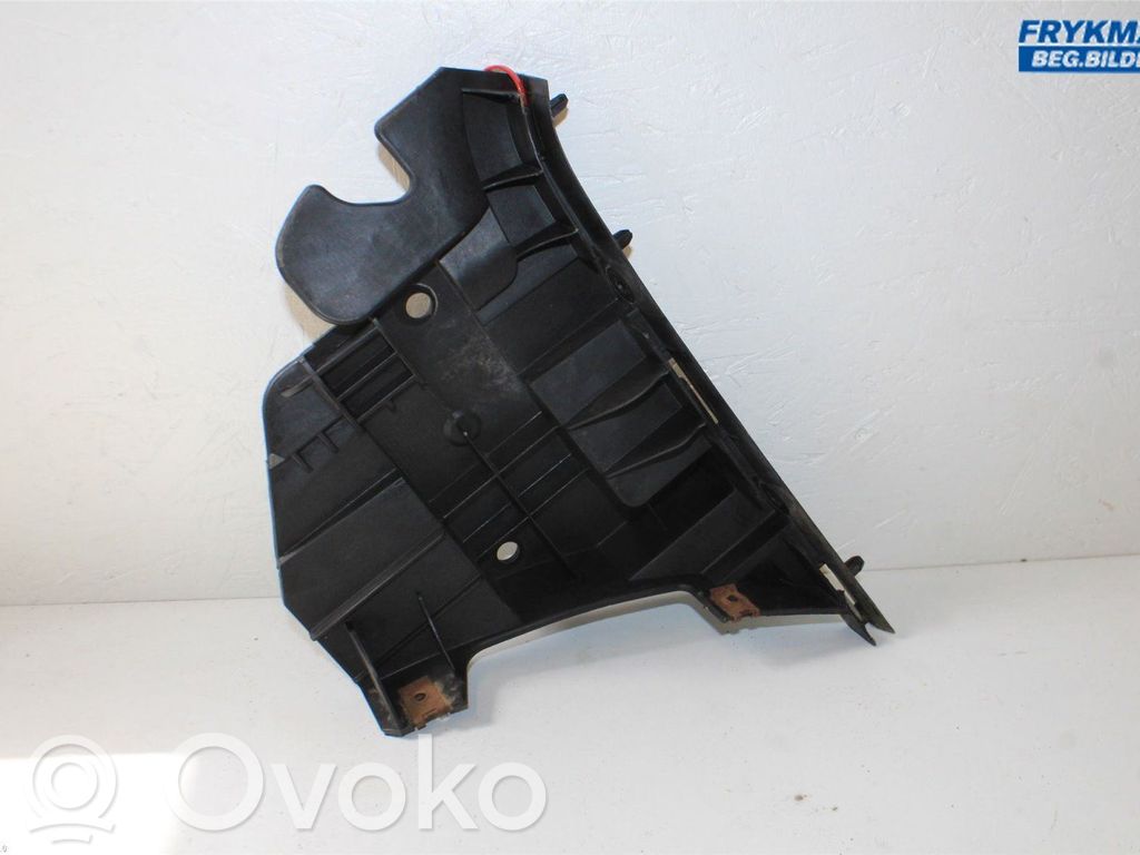 Volvo V70 Front bumper mounting bracket 