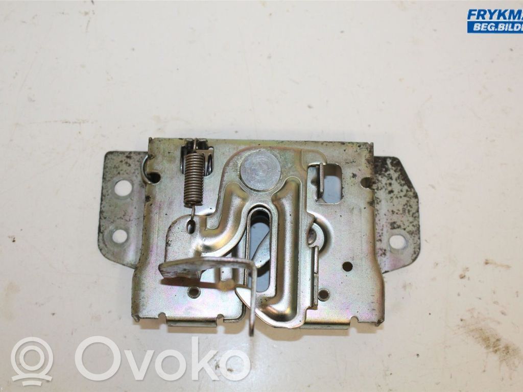 Mitsubishi Lancer X Engine bonnet/hood lock/catch 