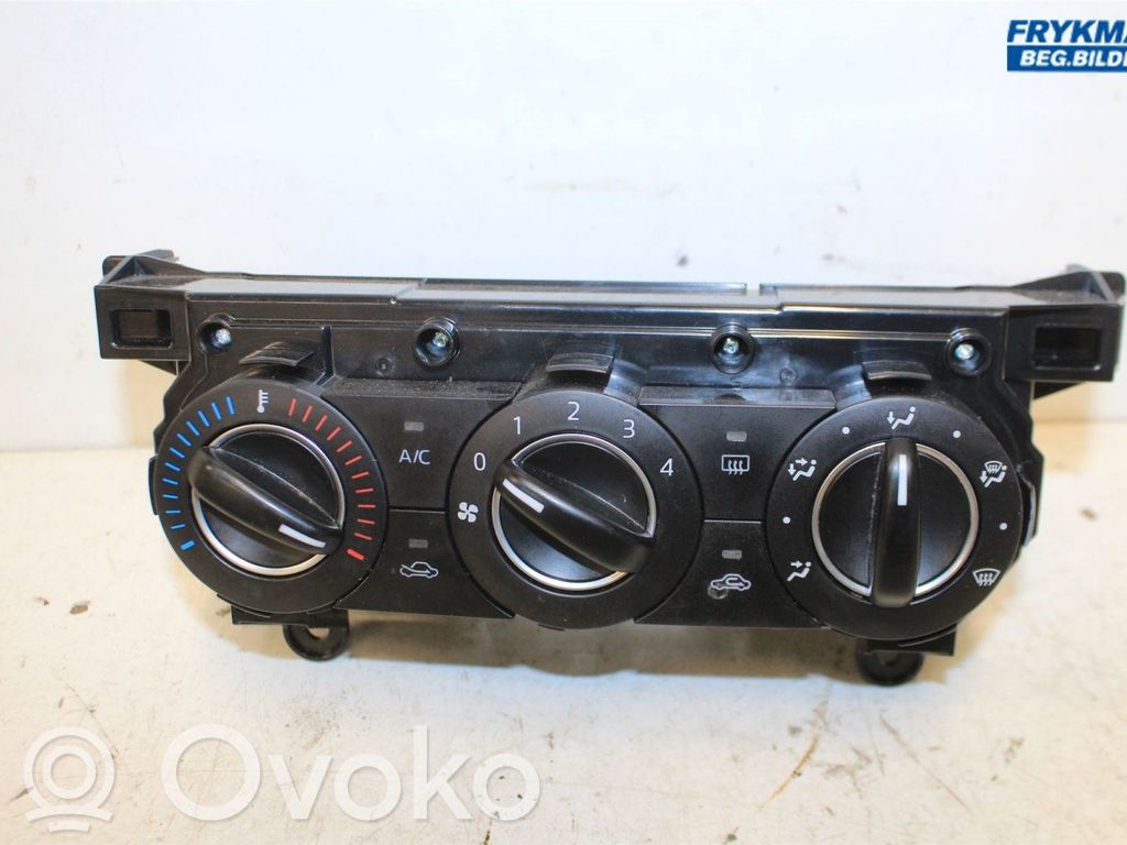 Mazda 2 Climate control unit 