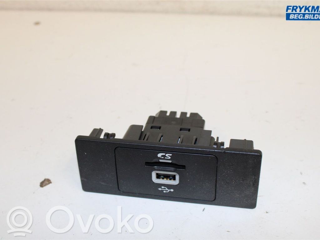 USB socket connector   2016385,GC3T14F014AA,GC3T14F014AA