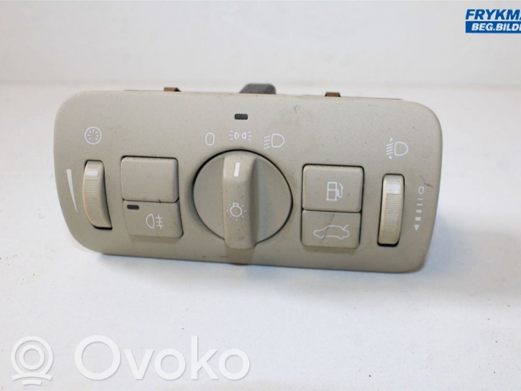Volvo V70 Light switch 