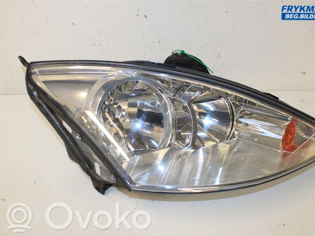 Headlight/headlamp   1343653