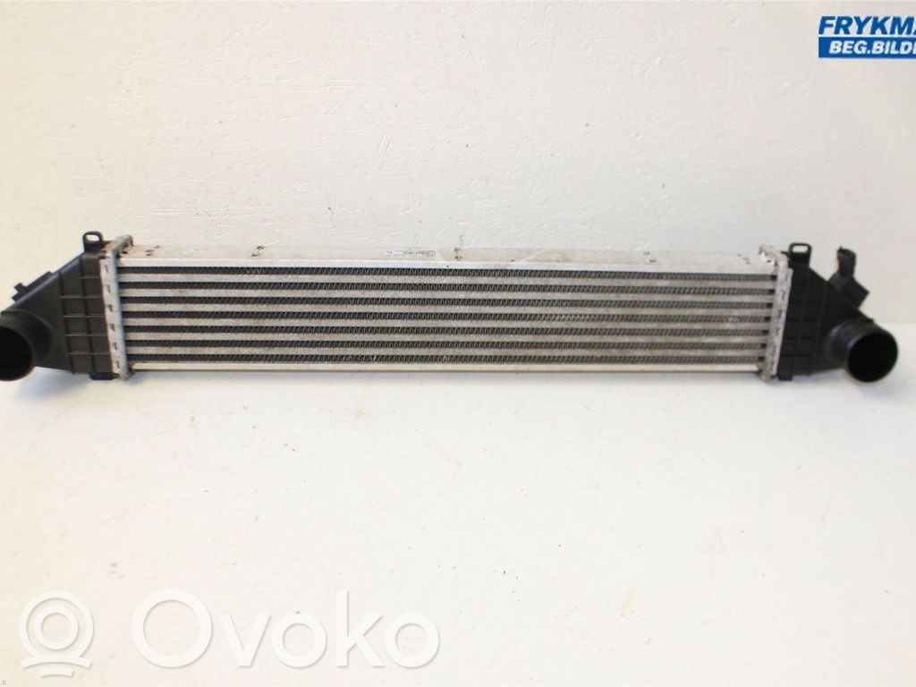 Volvo C70 Interkūlerio radiatorius 