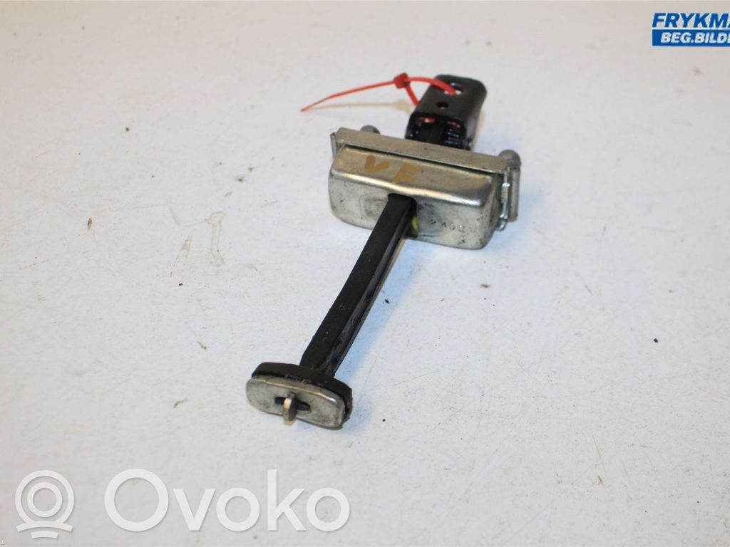 Ford Focus Etuoven pidätin 