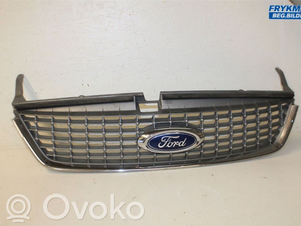 Ford Mondeo MK IV Front bumper lower grill 