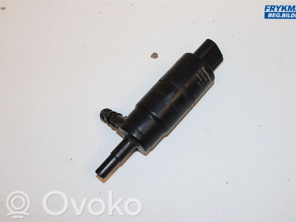 Hyundai i40 Headlight washer pump 