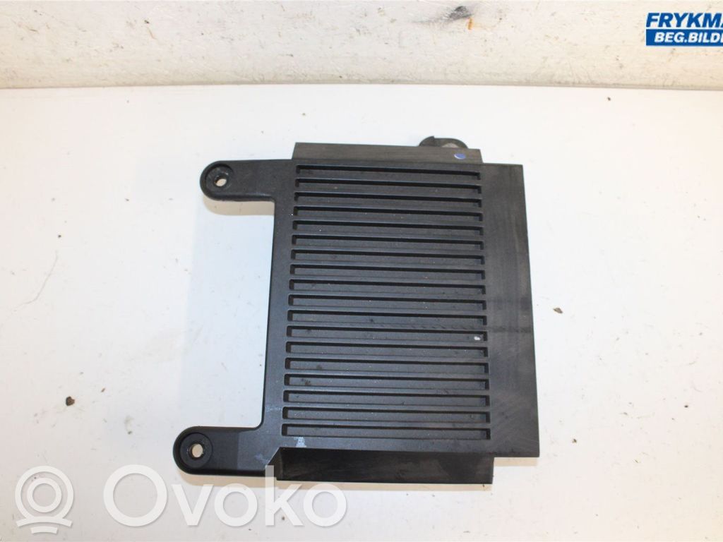 Volvo V70 Garso stiprintuvas 