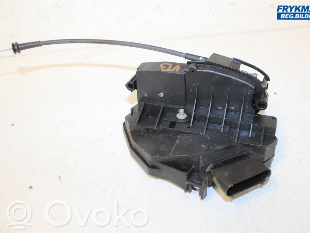 Ford Ranger Takaoven lukko 
