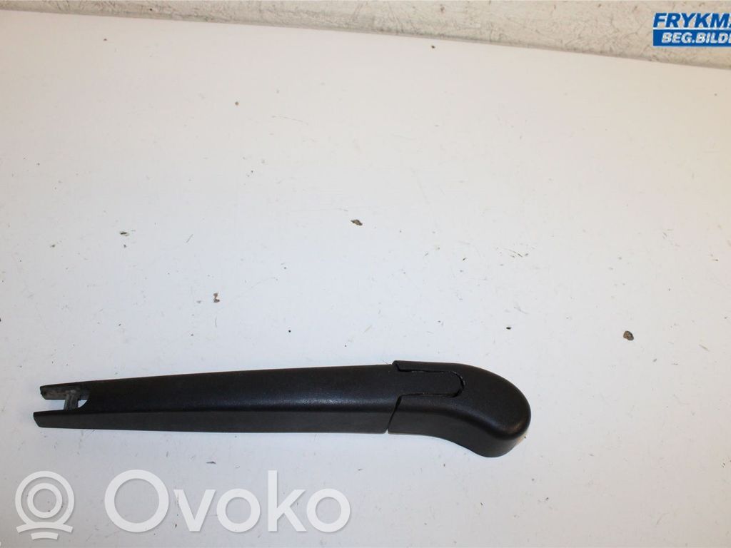 KIA Ceed Rear wiper blade arm 