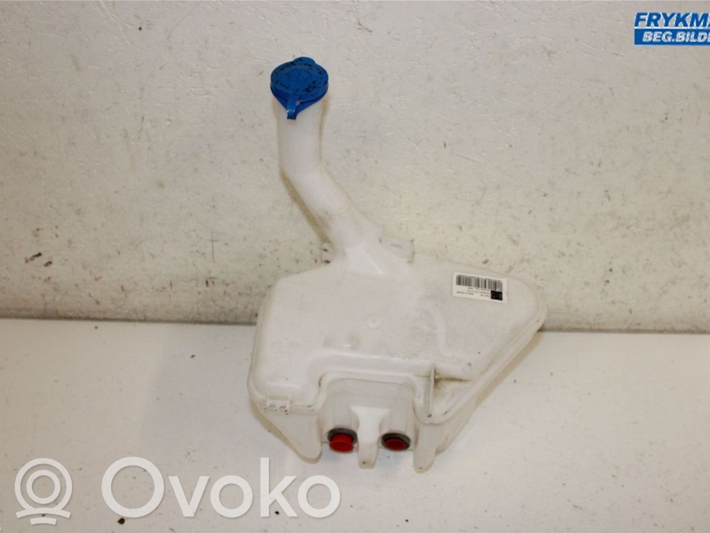Toyota Yaris Zbiornik płynu do spryskiwaczy szyby przedniej / czołowej 
