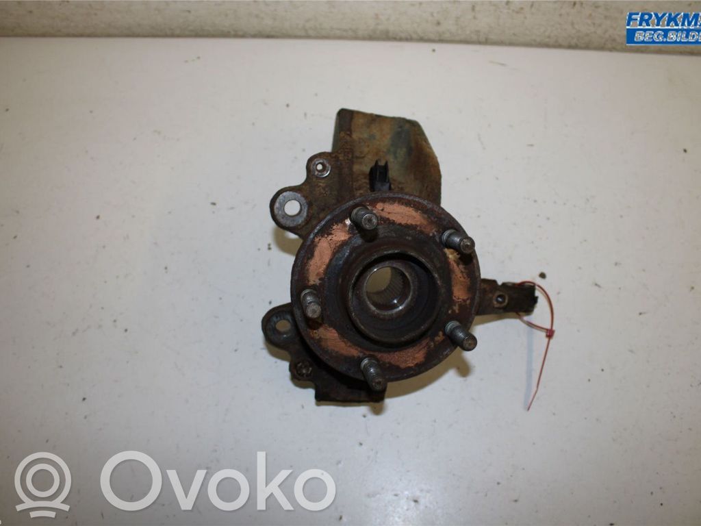 Volvo V50 Achsschenkel vorne 