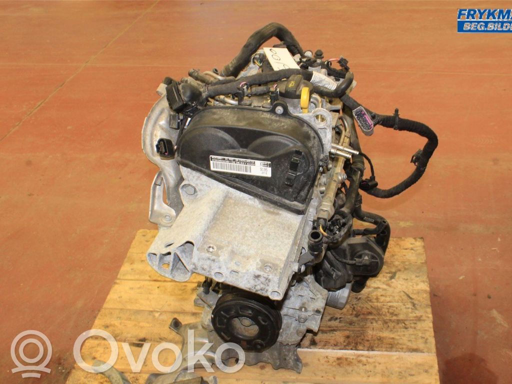 Audi A3 S3 8V Двигатель 