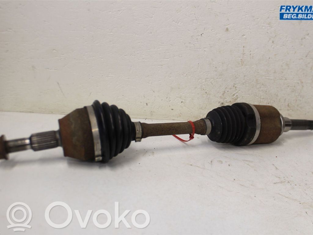 Ford Focus Priekinis pusašis 