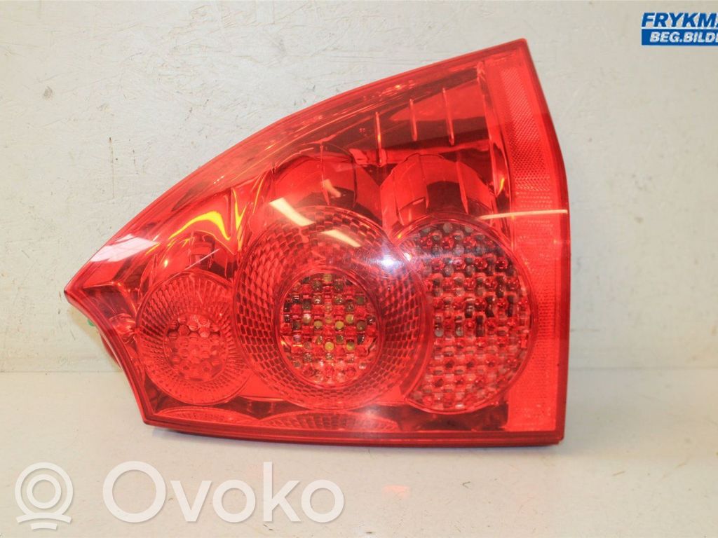 Peugeot 307 Aizmugurējais lukturis virsbūvē 