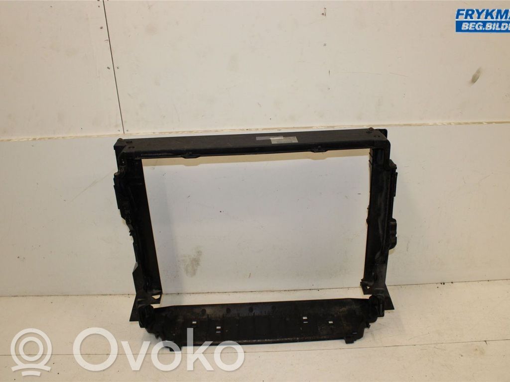Radiator support slam panel bracket   7795909,17118572189
