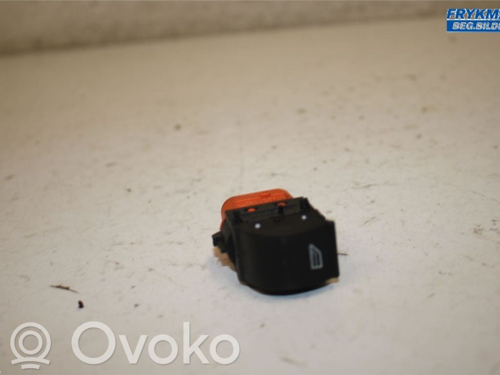 Ford Transit Custom Front door window regulator with motor 