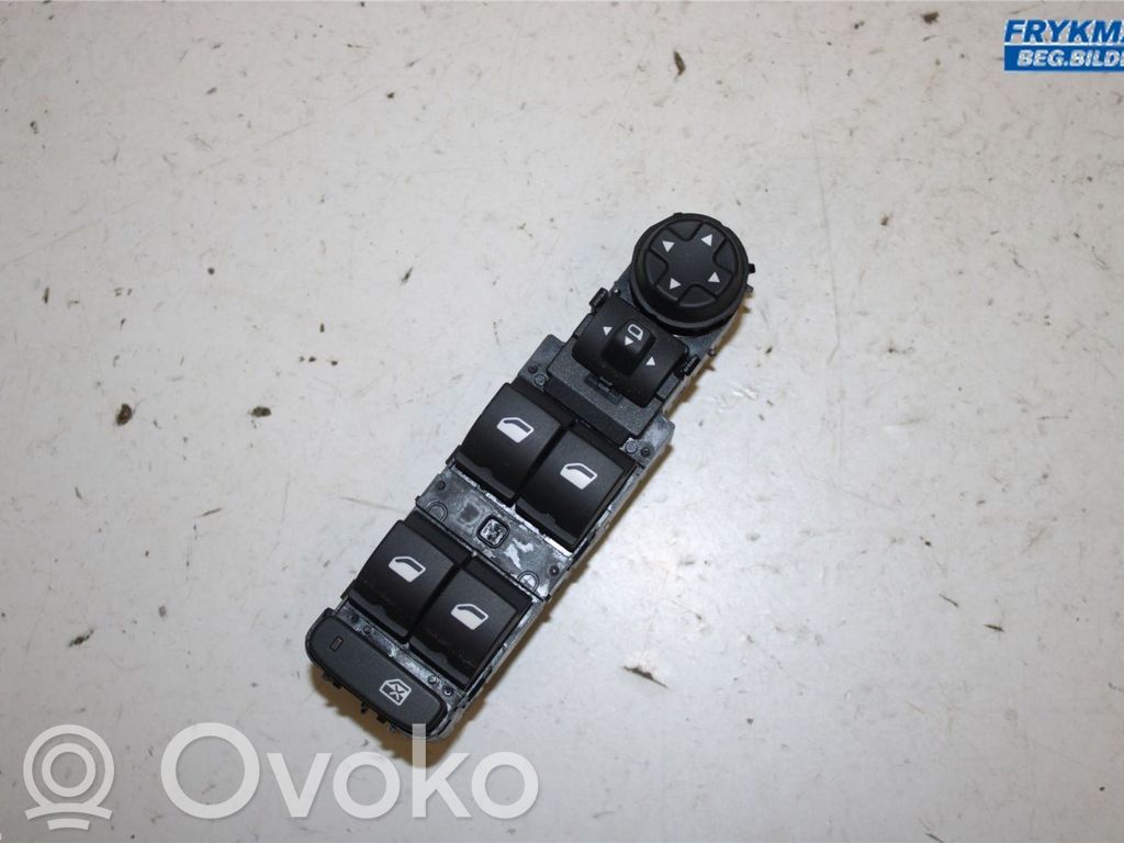Opel Mokka B Electric window control switch 