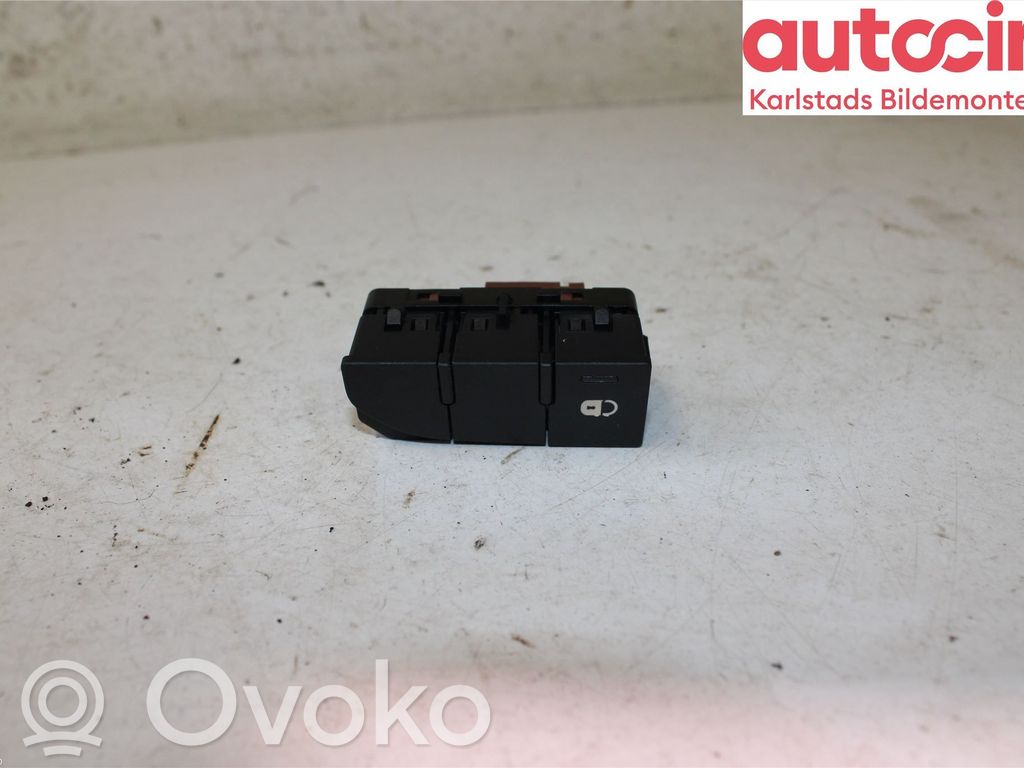 Citroen C5 Central locking switch button 