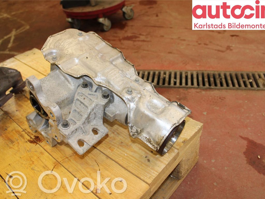 Volvo XC40 Skrzynia rozdzielcza / Reduktor 