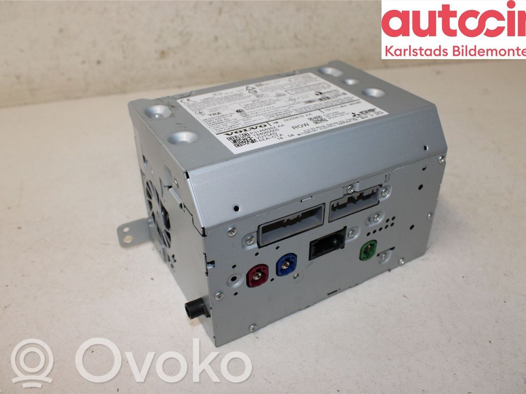 Volvo XC40 Head unit multimedia control 