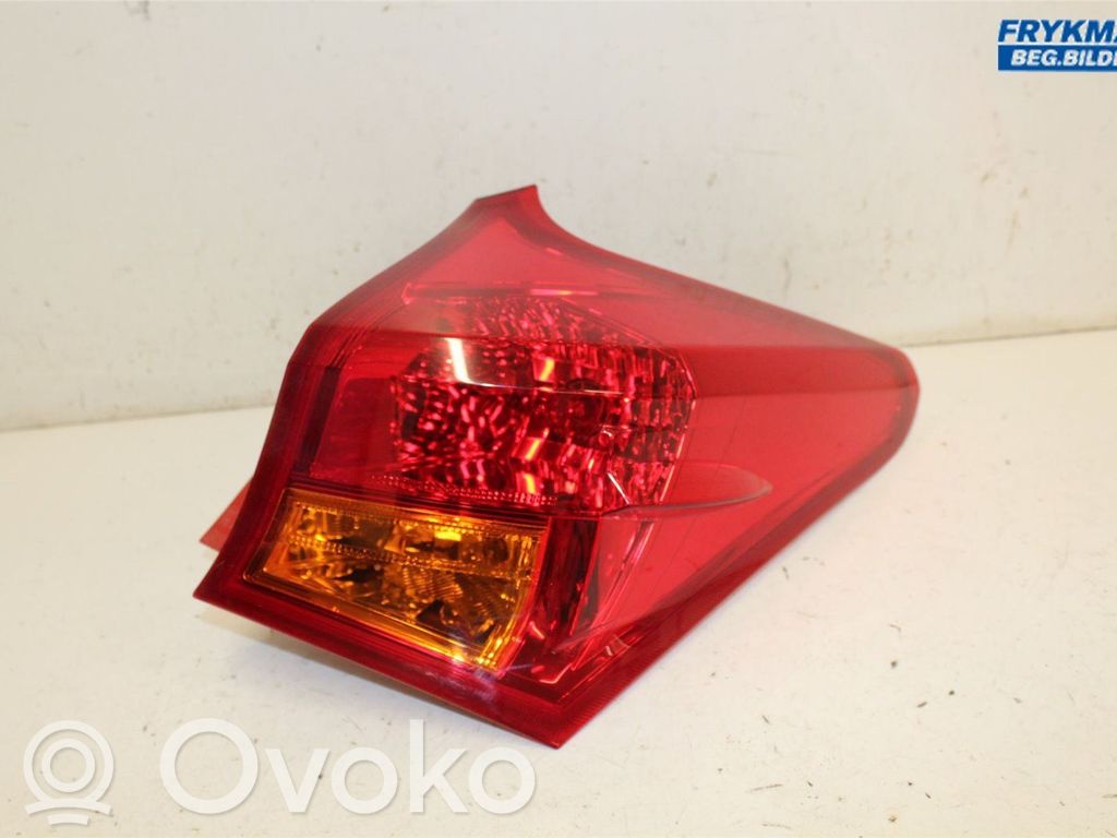 Toyota Auris E180 Takavalot 