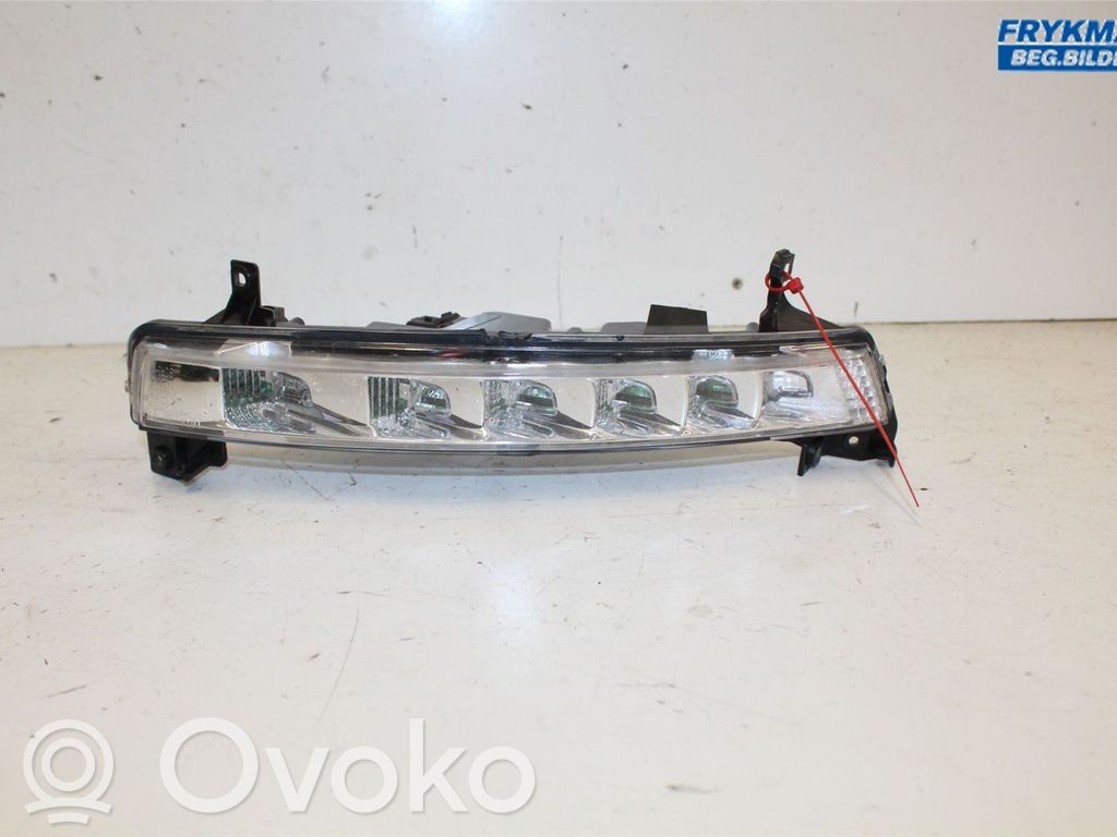 Citroen C4 I Picasso Front indicator light 