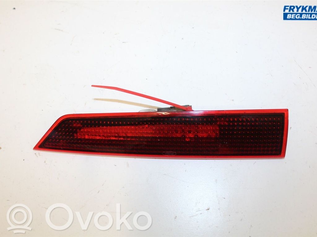 Kolmas/lisäjarruvalo   1816872,BK2113N408BD,BK2113N408BD