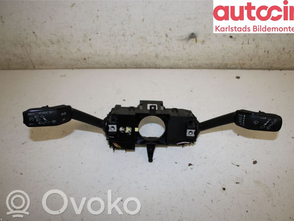 Seat Ibiza V (KJ) Bloc semnalizator și ștergător parbriz 