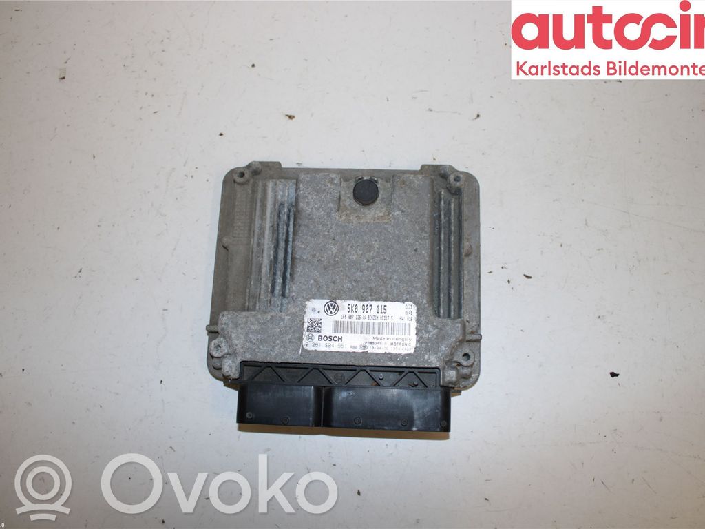 Volkswagen Golf VI Injection control unit/module 
