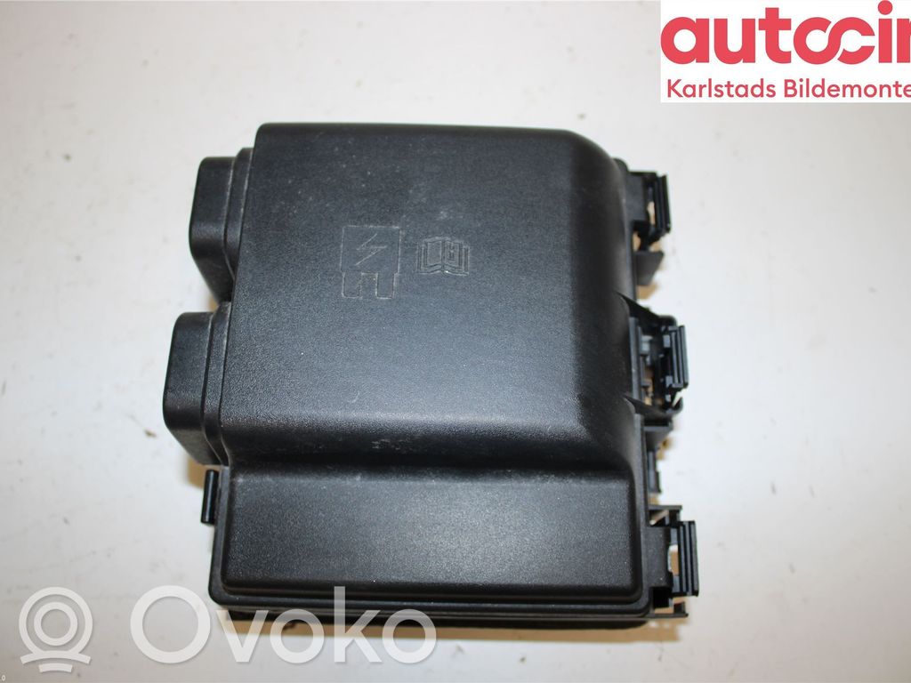 Ford Focus Fuse module 