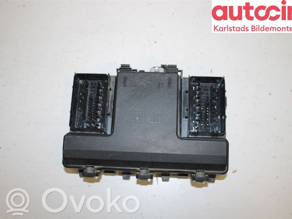 Fuse module   1908999,FG9T14A067HB,FG9T14A067HB