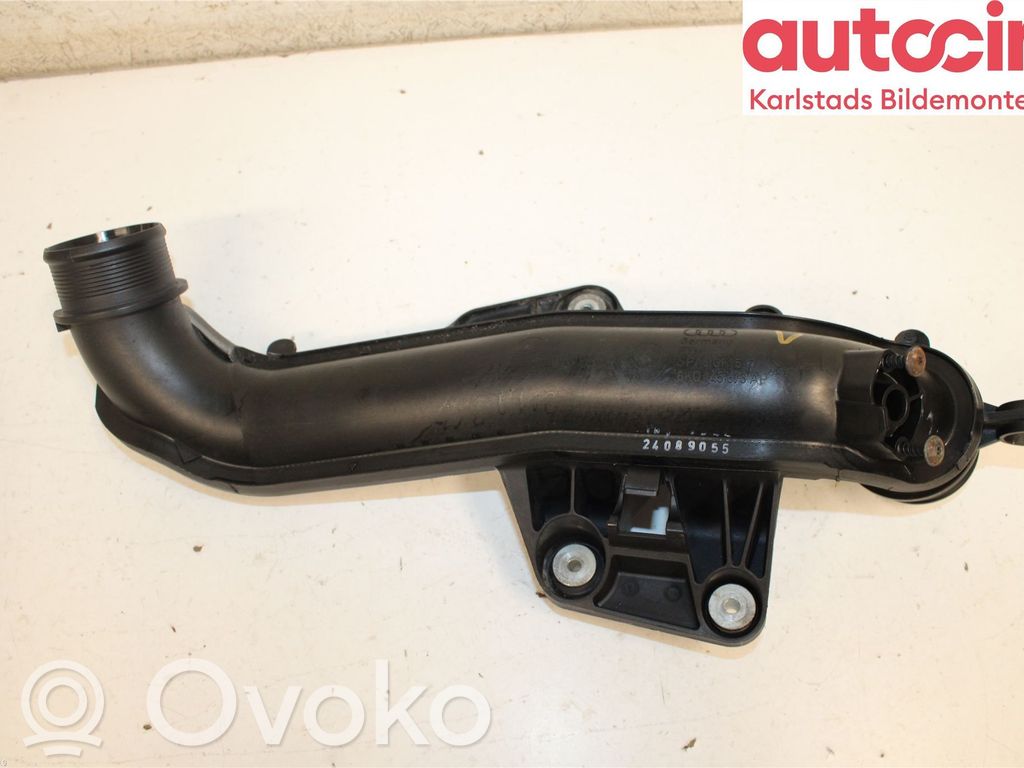 Audi A4 S4 B8 8K Wąż / Rura intercoolera 