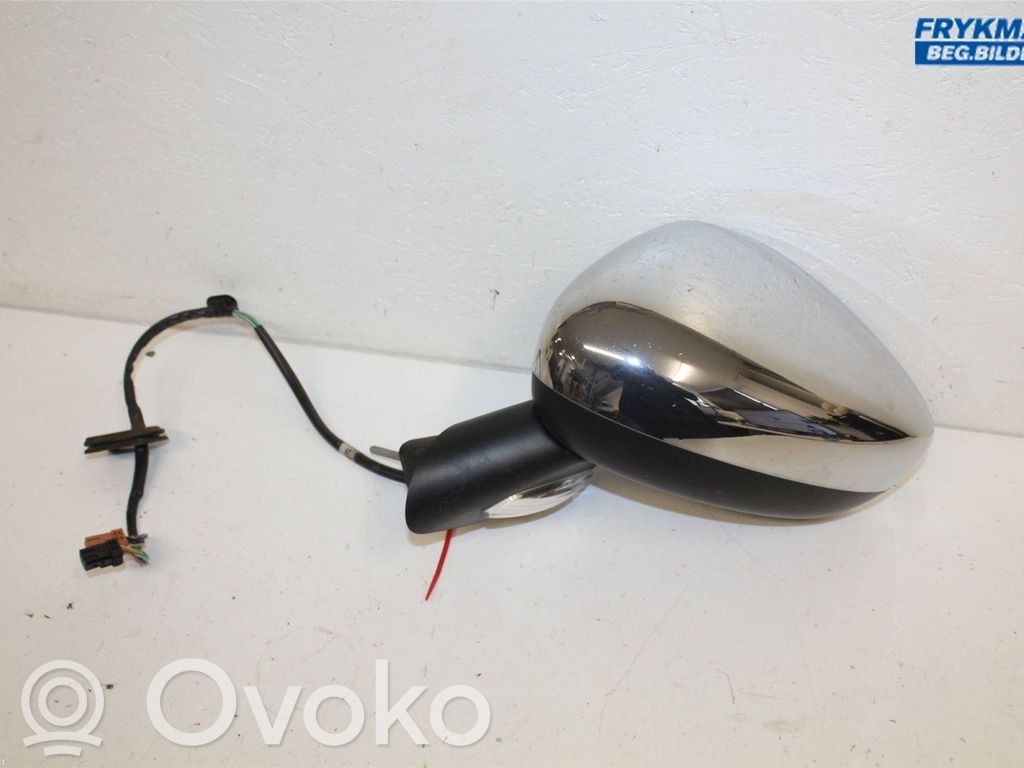 Citroen C3 Front door electric wing mirror 