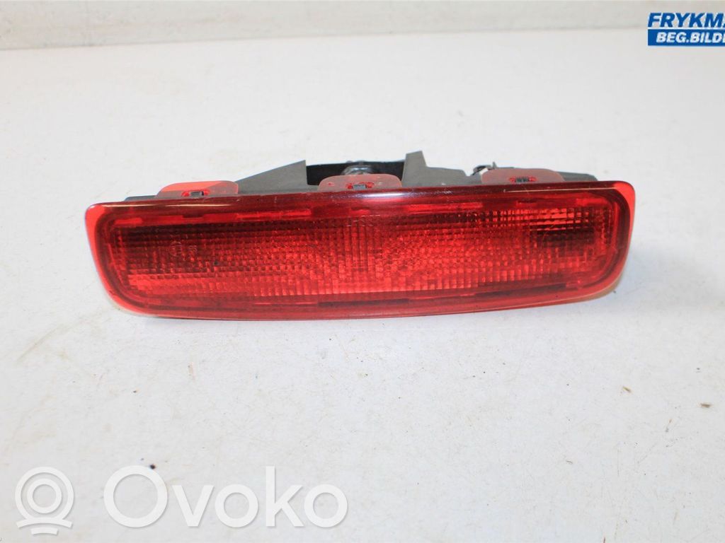 Dacia Dokker Third/center stoplight 